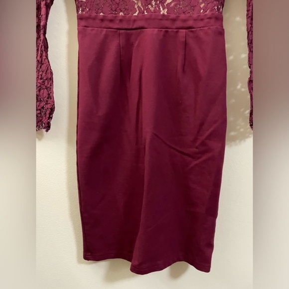 Lulu’s Lovers Era Deep-V Lace Mini Dress in Berry Ruby Red -‎ M - Picture 7 of 14